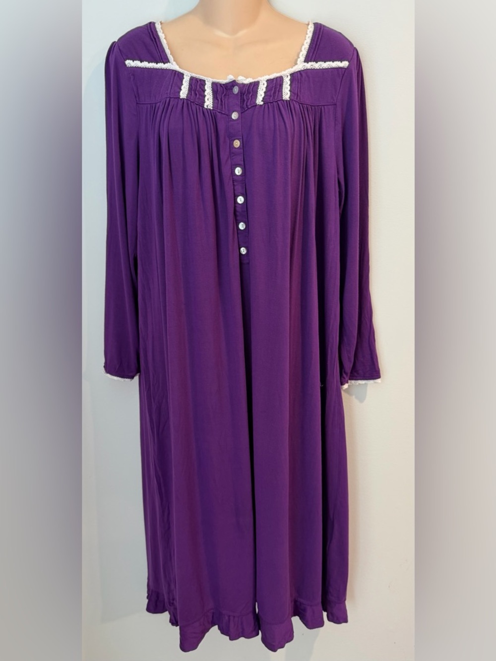 EILEEN WEST Purple White Lace Long Sleeve Midi Nightgown size Small